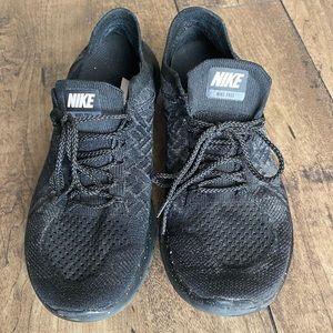Nike 4.0 free running shoes